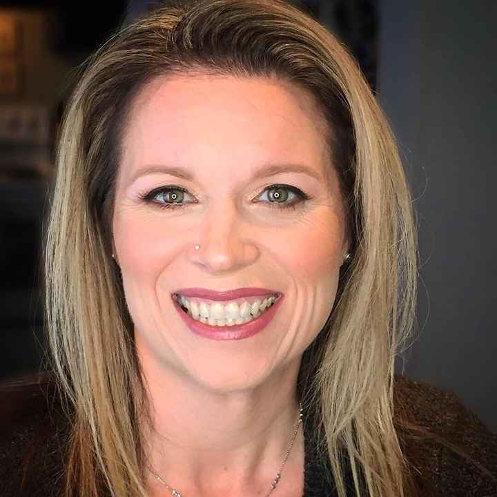 How early should I reserve hair/makeup artists? - 1