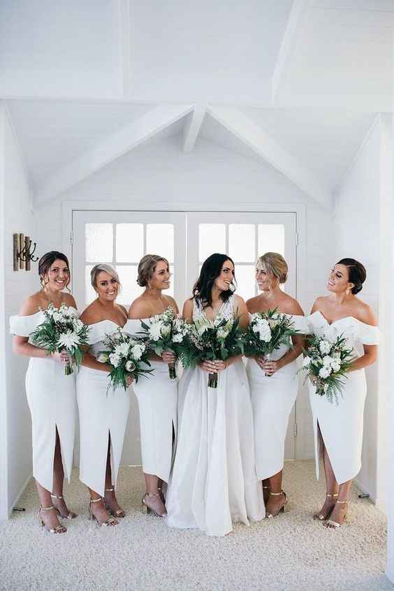 Bridesmaids dresses/colour scheme - 1