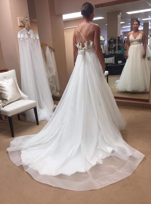 Any brides wear a Mikaella Bridal dress? 5