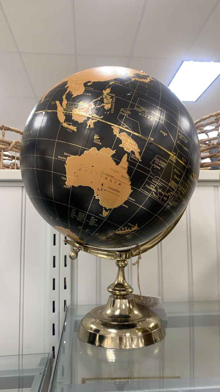 Globe guestbook - 1