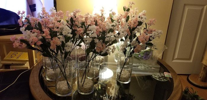 Are fake flowers for center pieces cheesy? - 1