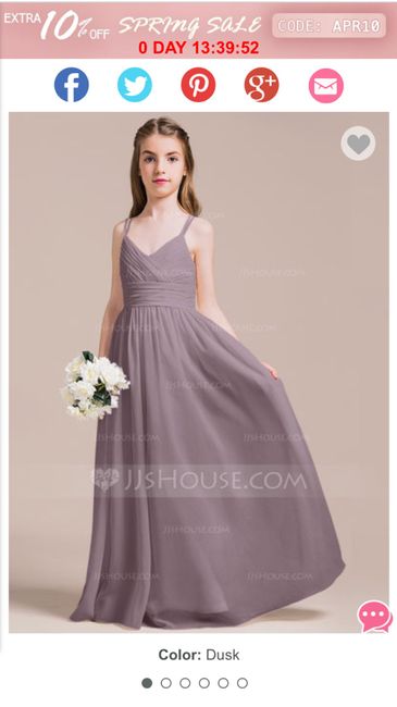 Show off your bridesmaid dresses! 30