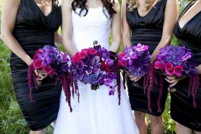 Magenta/red hair on bride.. - 2