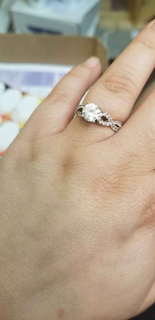 How to find a wedding band to fit with my engagement ring? - 1