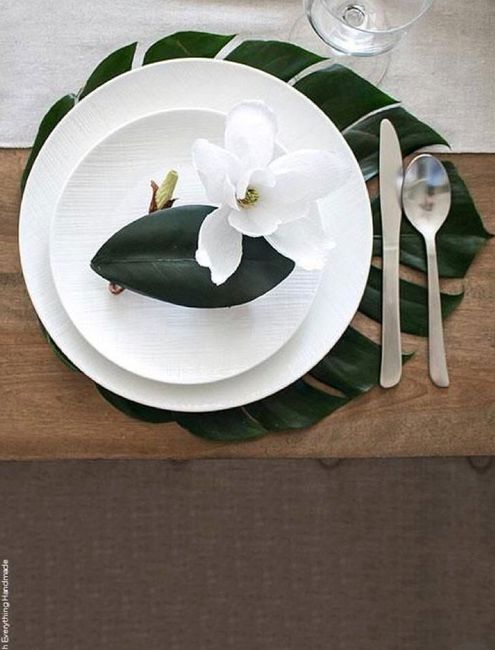 Charger plates to a destination wedding 1