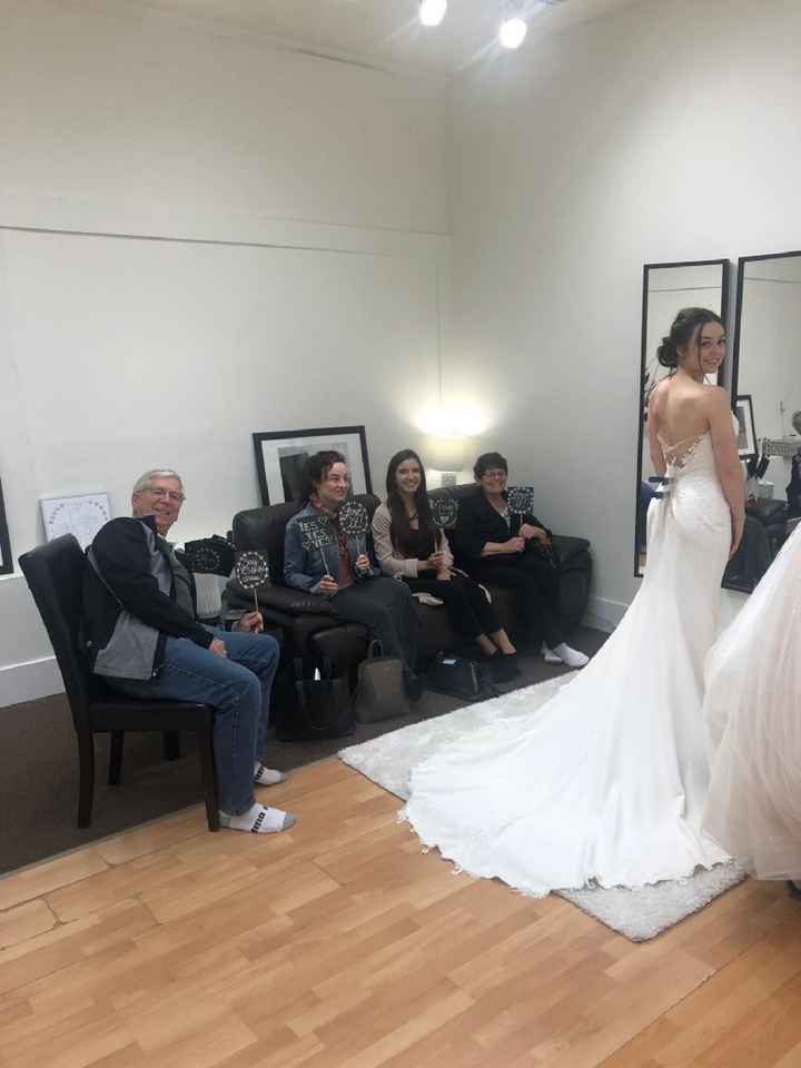 Who's going wedding dress shopping with you? - 1