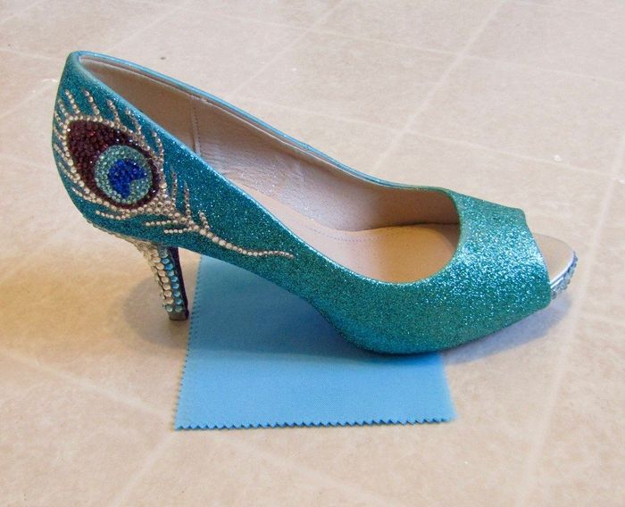 Pool swatch and shoe