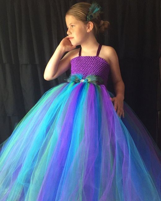 Flower girl dresses - white, colourful, or a pop of colour? 4