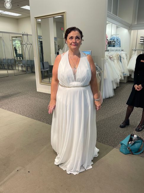 Brides of 2023! Does Your Dress Have a Train?! - 1
