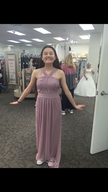 Show off your bridesmaid dresses! 26