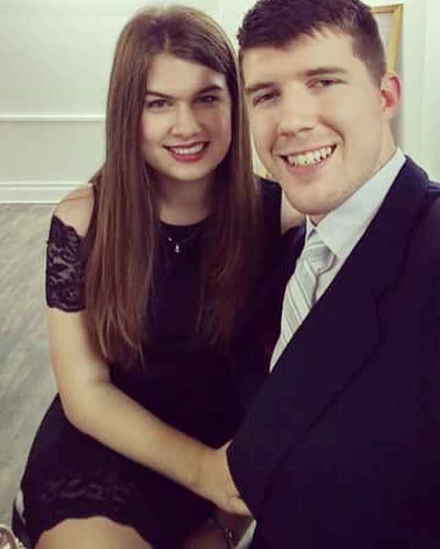 Post a pic from the last wedding you attended - 1
