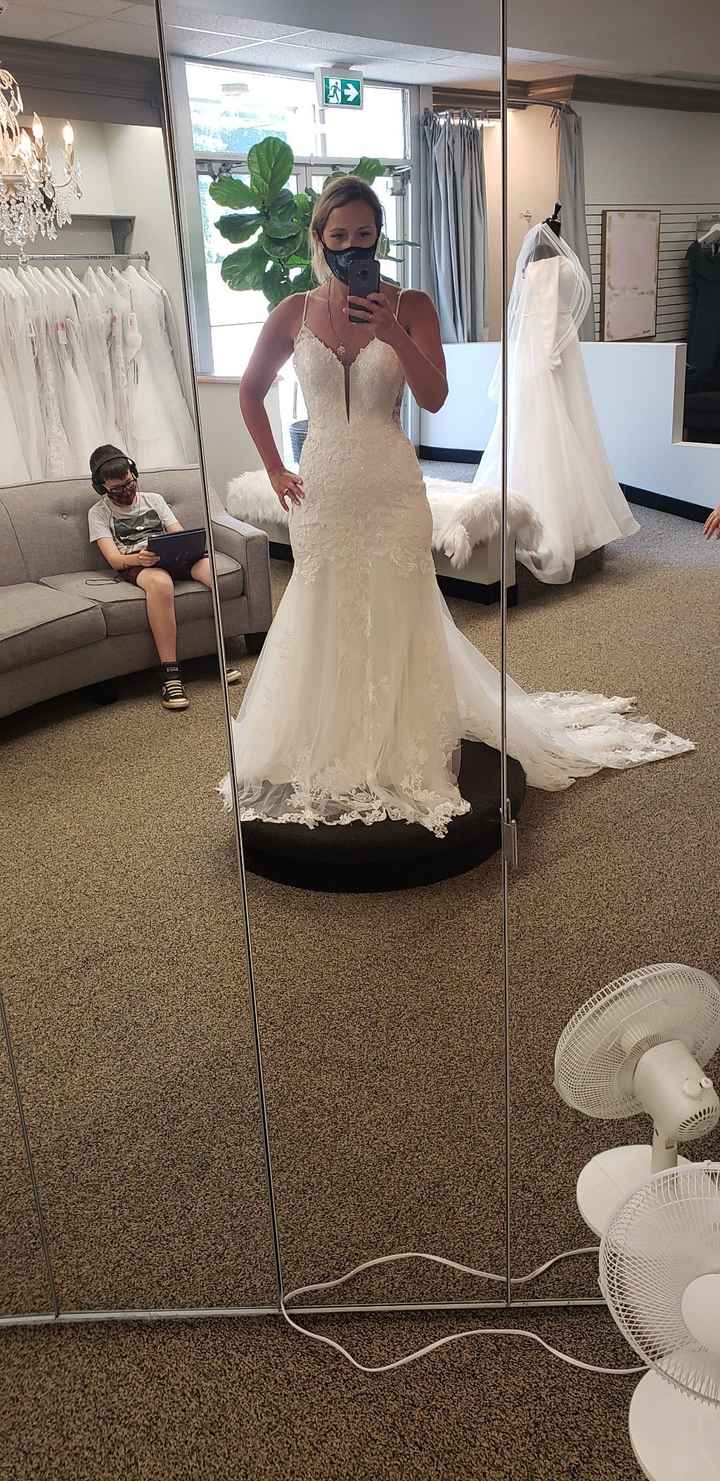Which dress looks better - 3