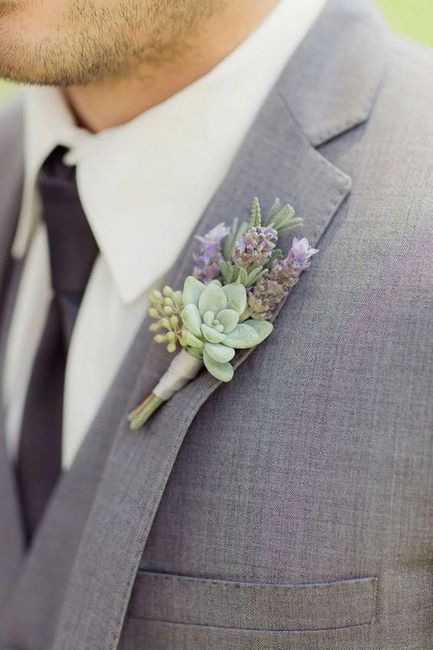 Grooms boutonniere Idea 