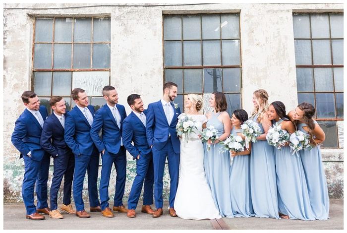 Coordinating the bridesmaids with the groomsmen 2