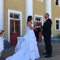 "I do". 