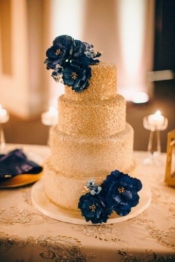 help Wedding Cake Inspiration 8
