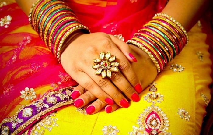 Show me your most colourful wedding-wear! 1