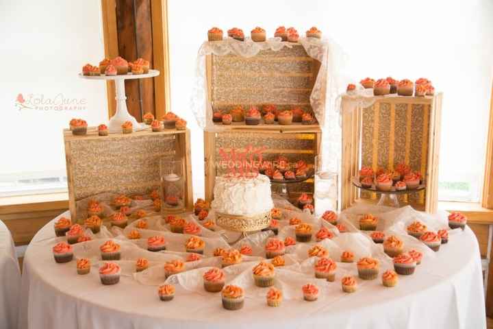 Boxes and a fun table arrangement by Delightfully Elegant Events