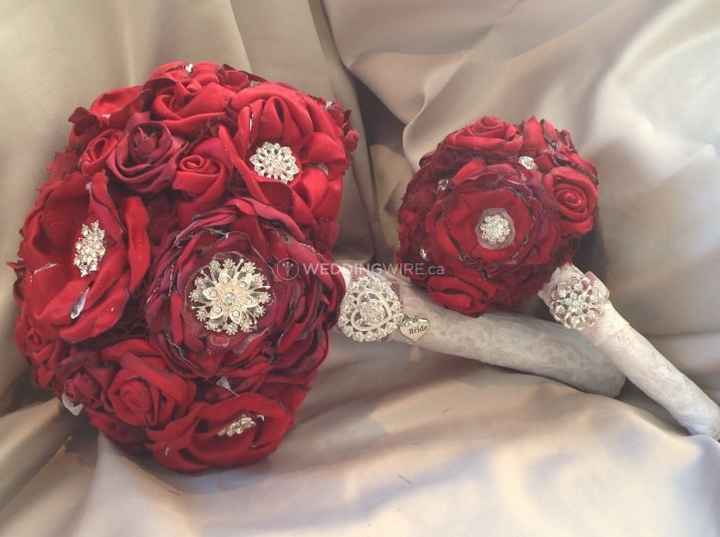 toss bouquet