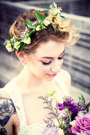 Floral accessories (with bonus floral tattoo!)