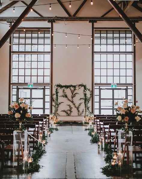 Garland backdrop/arch combo