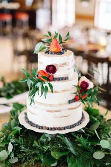 nearly naked cake