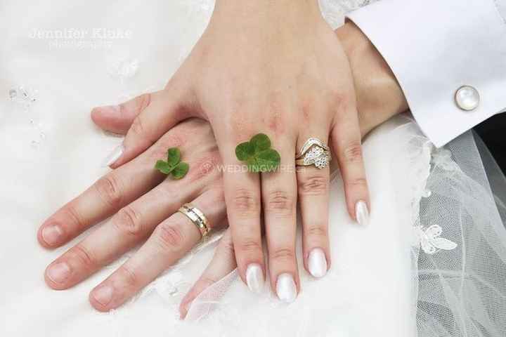 4 leaf clovers for luck