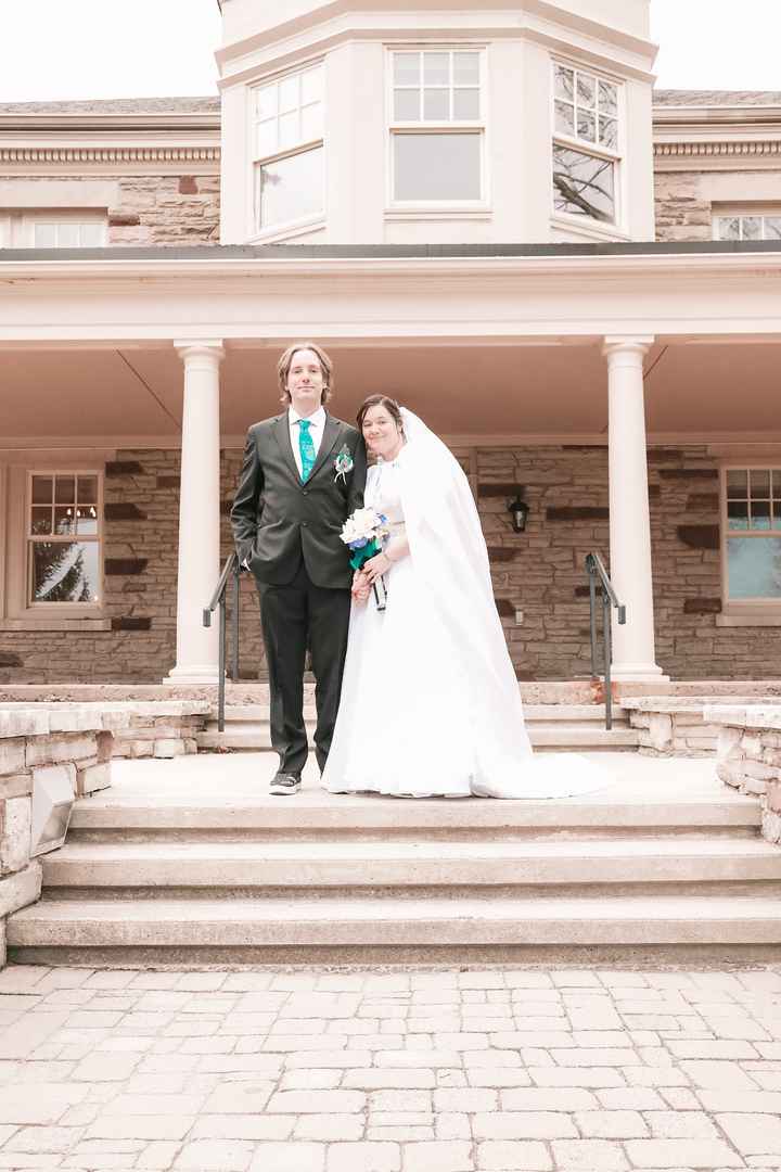 Let's give a cheer for the 51st winners of the WeddingWire contest ❤️ - 3