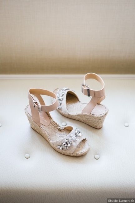 Summertime = sandal time! Who is wearing sandals on their wedding day? 1