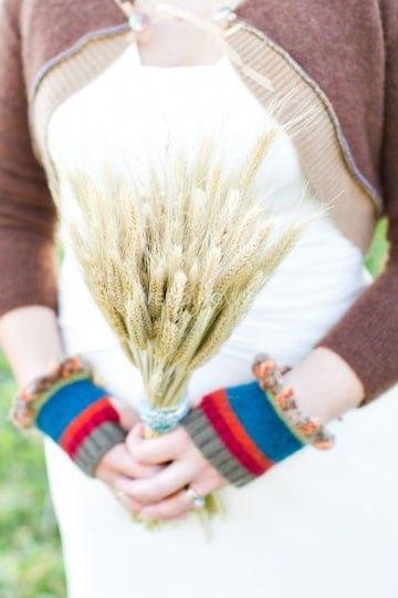 Fall in love with fall weddings - Wheat vs Berries 1
