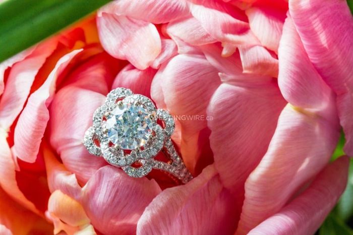 floral ring in a peonie 