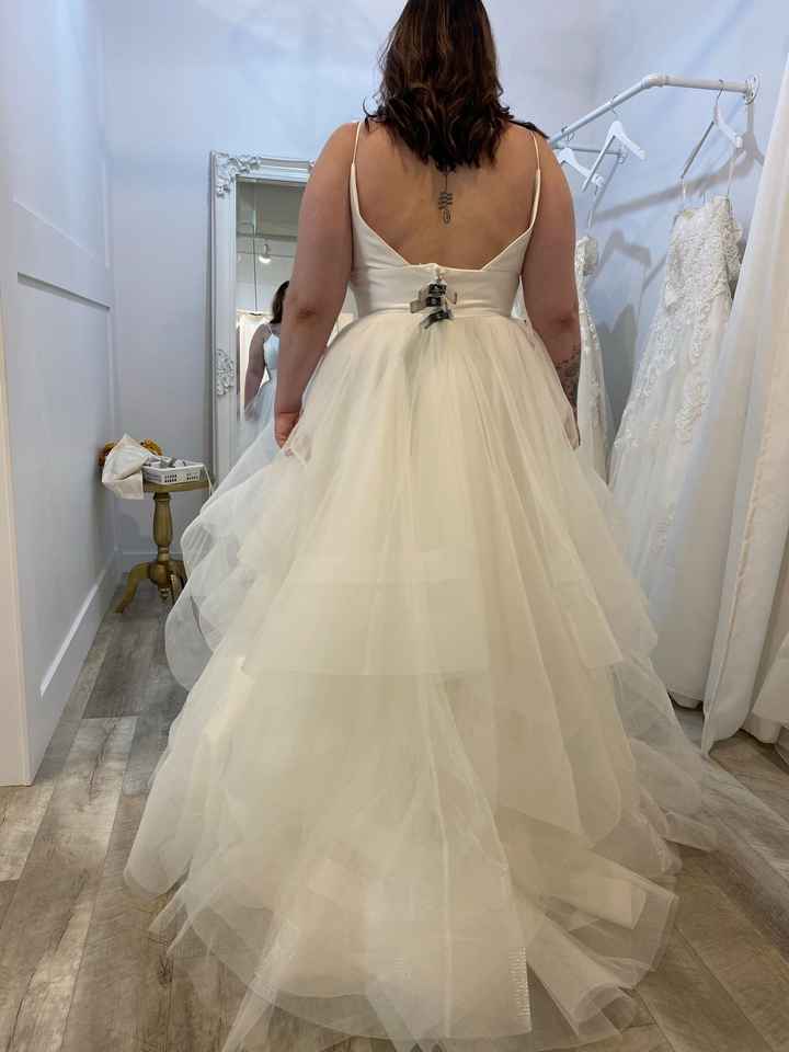 Ladies only please ☺️ Dress Shopping when you're not a standard size - 2