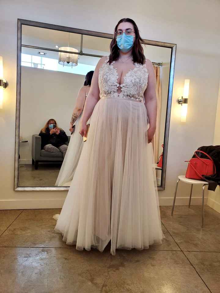 Ladies only please ☺️ Dress Shopping when you're not a standard size - 4