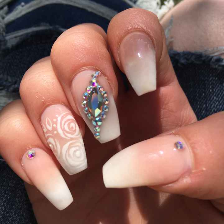 Show me your wedding day nail inspiration! - 1