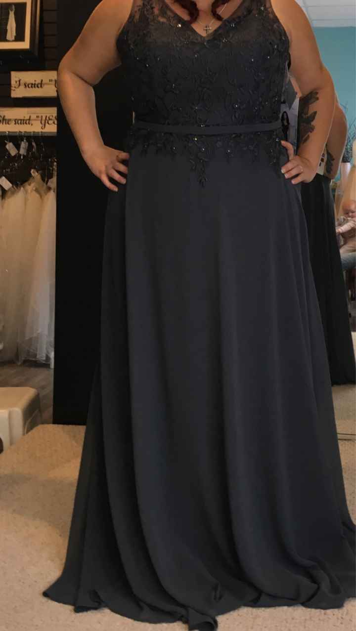 Show off your bridesmaid dresses! - 1
