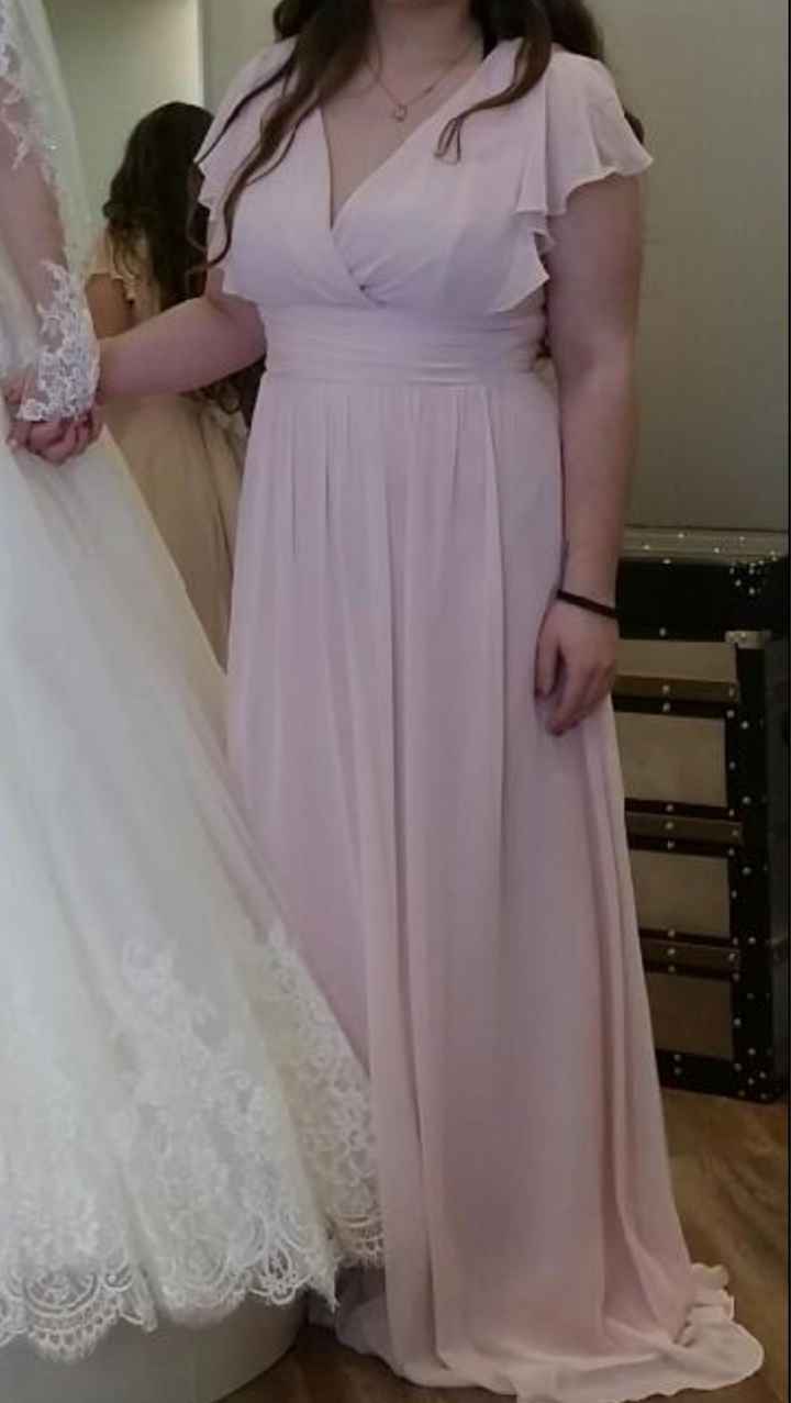 Show off your bridesmaid dresses! - 3