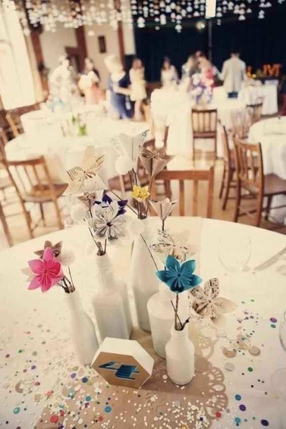 Paper flowers for your weeding decor  