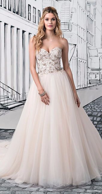 10 elegant and divine wedding dresses