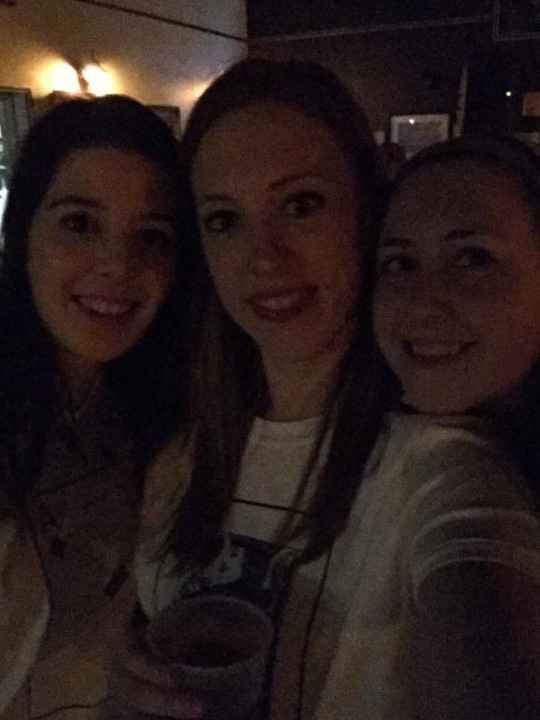Bride and 2 bridesmaids