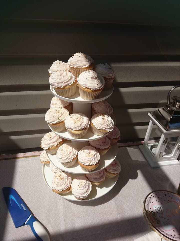 Cupcakes !!