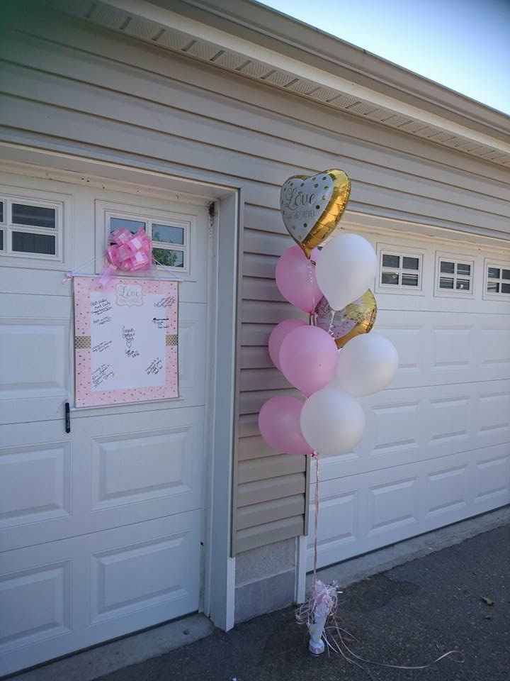 Poster and balloons 