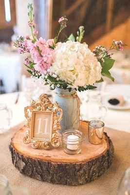 wooden slab, vintage table number frame, mason jar