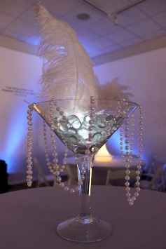 Feather centerpiece 