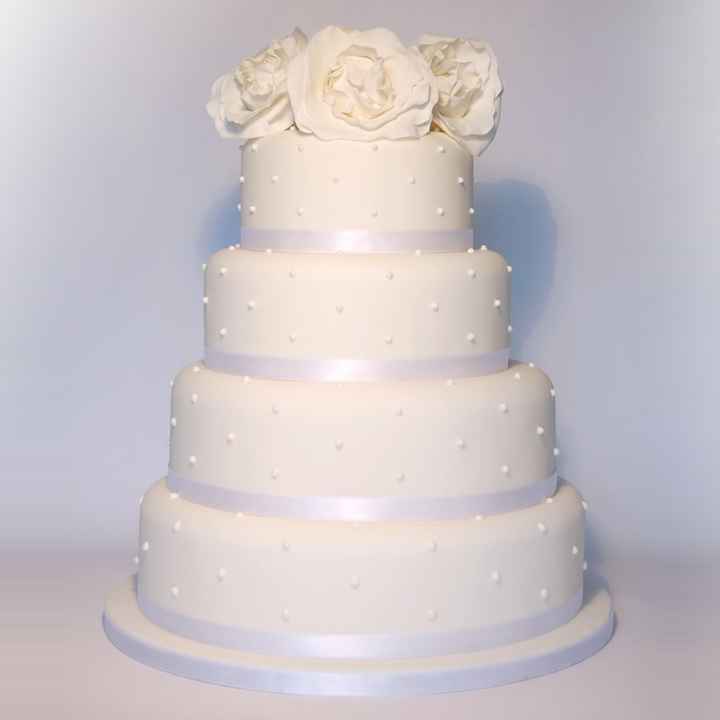 classic wedding cake