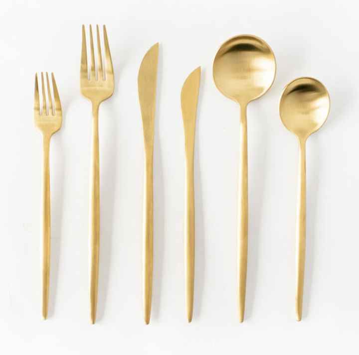 dinner utensils