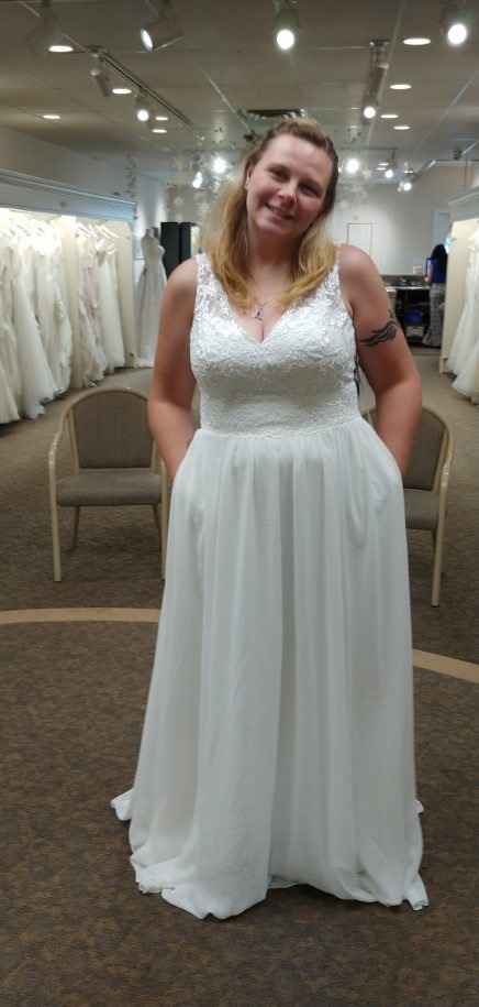 Show off your dress! - 1