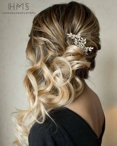 Is wearing a hair piece and a veil too much? 1
