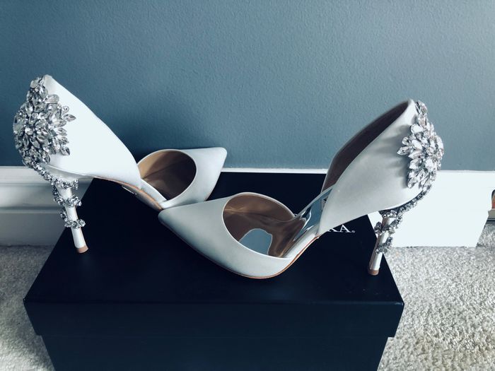 What do your wedding day shoes look like? 8