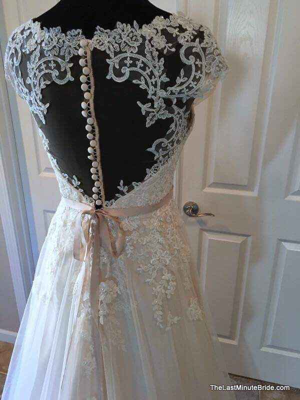 What's your favourite detail of your dress? - 1