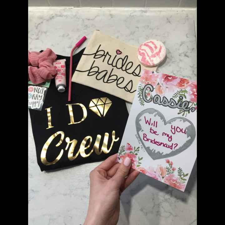 diy bridesmaid boxes. - 1